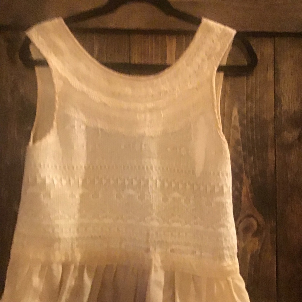 Cream Embroidered top - Picture 4 of 4